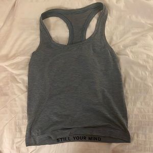Lululemon swiftly racer back tank *RACE LENGTH